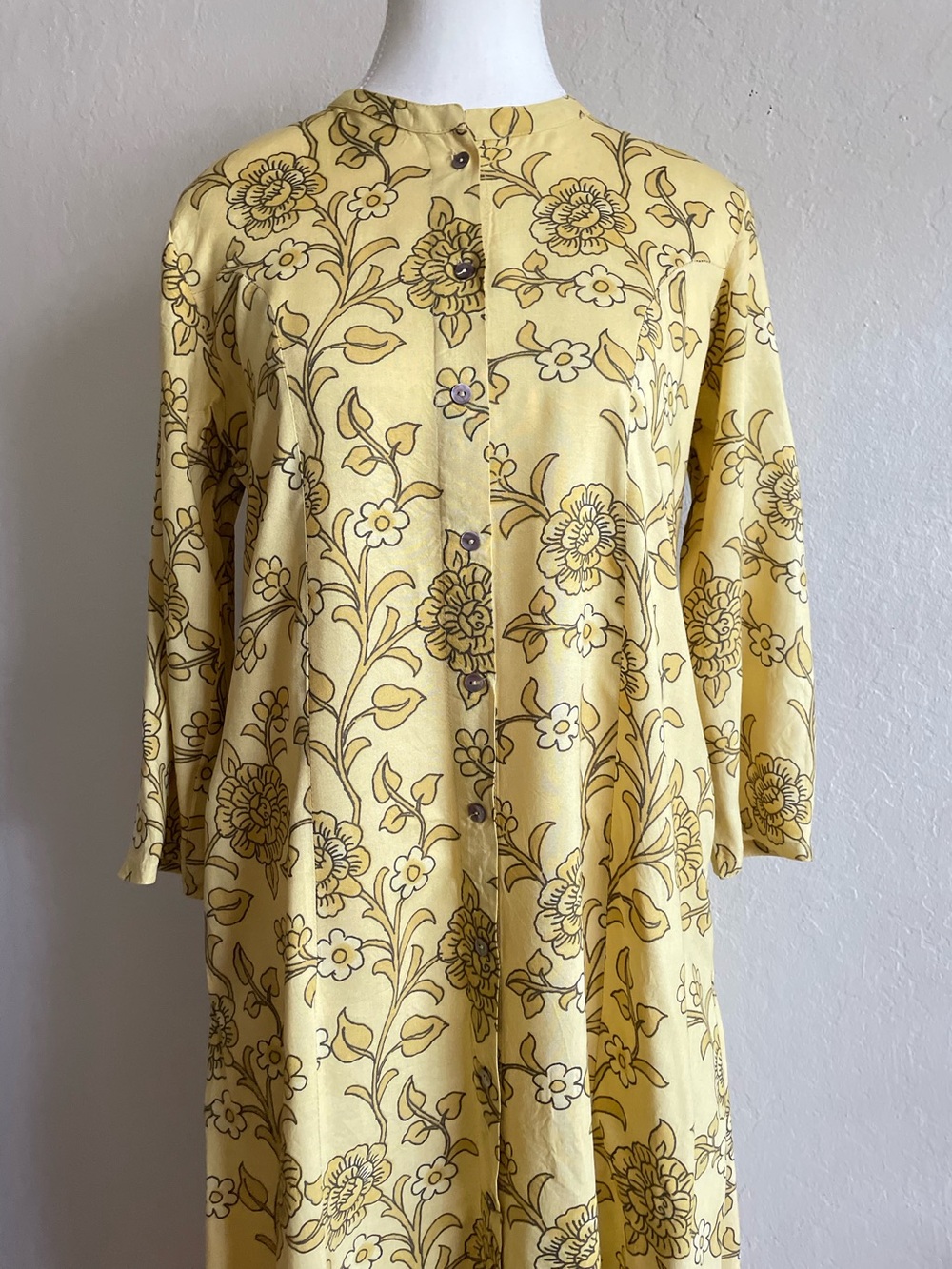 Pastel yellow floral tunic kurta dress - Picture 3 of 11
